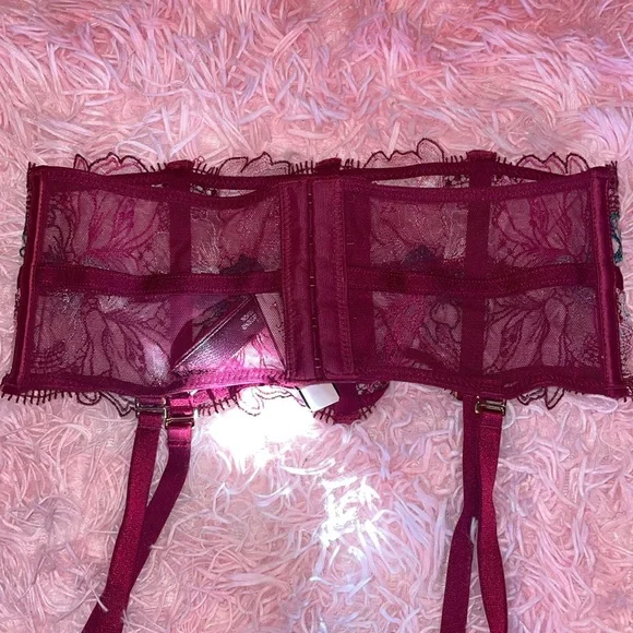 COPY NWT VICTORIAS SECRET “very sexy” GARTER BELT SEXY LACE stretchy sexy garter - Picture 6 of 7